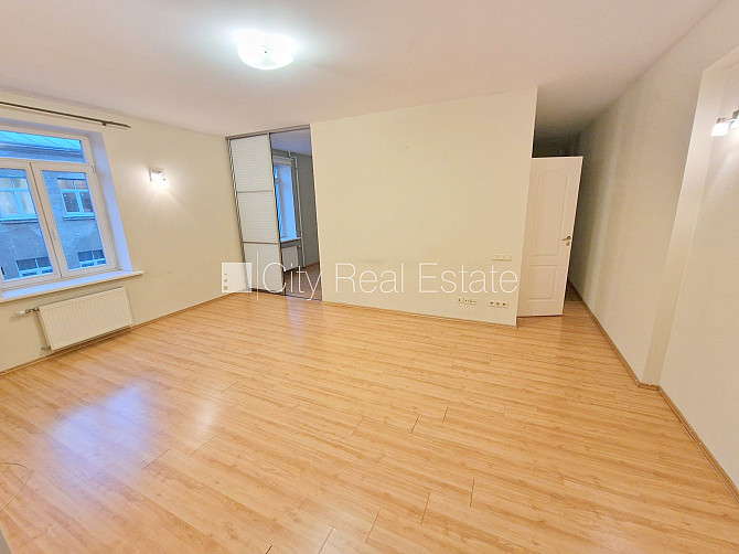 Projekts - Elku 4, jaunceltne, slēgta teritorija, iespēja nomāt autostāvvietu, ieeja no ielas Rīga - foto 3