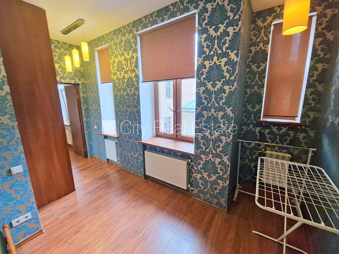 Projekts - Aleksandra Čaka 33, pagalma ēka, slēgts pagalms, ieeja no pagalma, kāpņu telpa pēc Rīga - foto 17