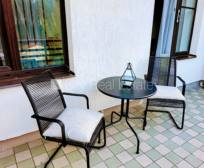 Новостройка, въездные ворота оснащены автоматической подъёмной системой, место Юрмала - изображение 13