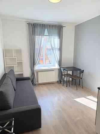 Фасадный дом, реновированный дом, закрытый двор, вход с улицы и со двора, Rīga