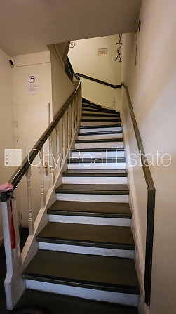 Домовладение, покрытие крыши из черепицы, кирпичные стены, благоустроенный Рига - изображение 12