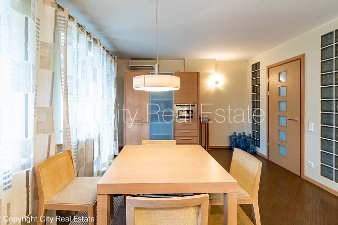 Renovēta māja, labiekārtota apzaļumota teritorija, slēgta teritorija, teritorijas iebrauktuves Jūrmala - foto 10