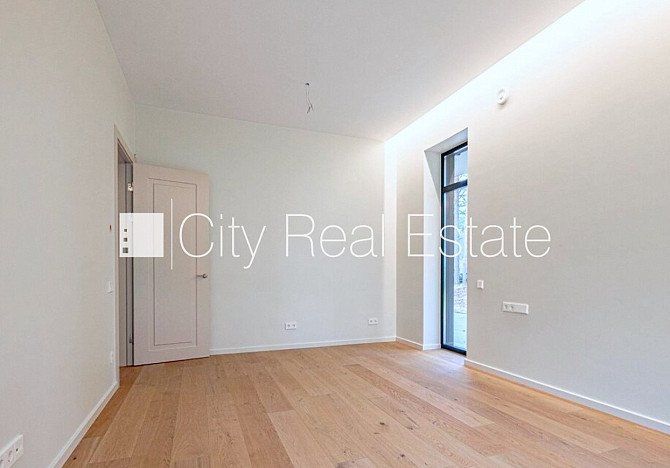 Zeme īpašumā, jaunceltne, labiekārtota apzaļumota teritorija, bruģēts piebraucamais ceļš, Jūrmala - foto 8