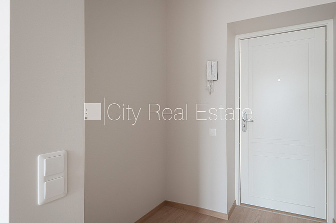 Zeme īpašumā, fasādes māja, renovēta māja, slēgts pagalms, iespēja nomāt autostāvvietu, Rīga - foto 7