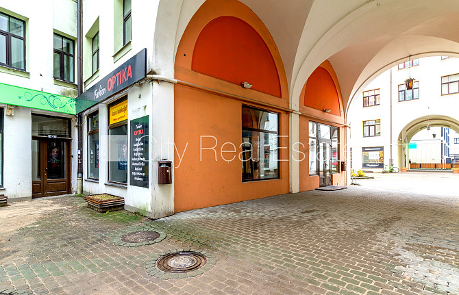 Pagalma māja, renovēta māja, ķieģeļu mūra sienas, fasāde ar dekoratīvo apmetumu, Rīga - foto 3