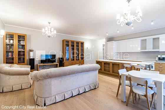 Проект - Residence Lumiere (Ресиденце Лумиере), фасадный дом, реновированный дом, Рига