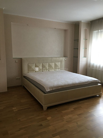 Рядный дом, благоустроенный озеленённый двор, закрытая территория, въездные Юрмала - изображение 8