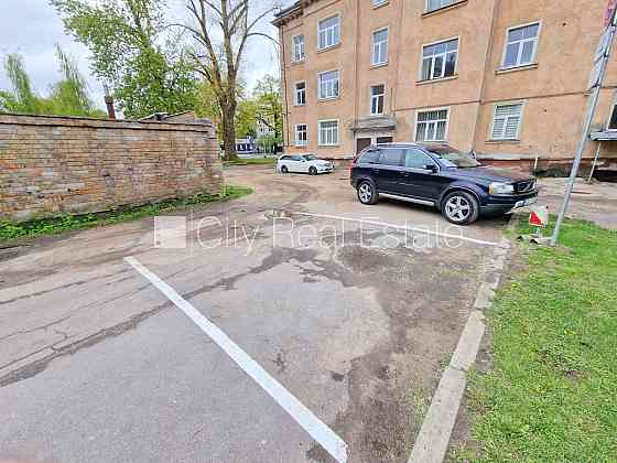 Место для машины, возможность аренды парковки, CITY REAL ESTATE ID - 517491 
 Дополнительная Rīga