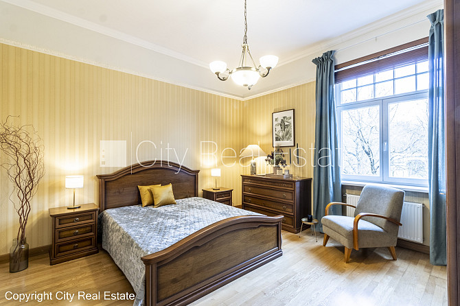 Projekts - Forburga Nams, fasādes māja, renovēta māja, zaļā teritorija, ieeja no ielas, ir Rīga - foto 7