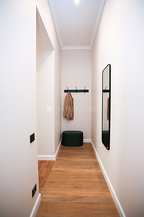 Renovēta māja, slēgts pagalms, dušas kabīne, dīvāns, divguļamā gulta, virtuves galds, Rīga - foto 15