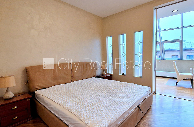 Projekts - Centra Nams, jaunceltne, labiekārtota apzaļumota teritorija, slēgts pagalms, vieta Rīga - foto 11