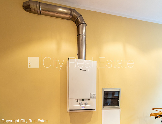 Fasādes māja, slēgts pagalms, ieeja no ielas, ieeja no pagalma, kāpņu telpa pēc kosmētiskā Rīga - foto 16