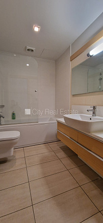 Projekts - Panorama Plaza, jaunceltne, labiekārtota apzaļumota teritorija, slēgts pagalms, Rīga - foto 10