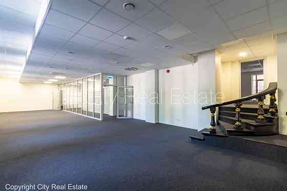 Фасадный дом, реновированный дом, плата за обслуживание одного квадратного метра Rīga