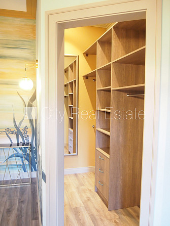 Частный дом, благоустроенный озеленённый двор, гараж на одну машину, терасса, Юрмала - изображение 11