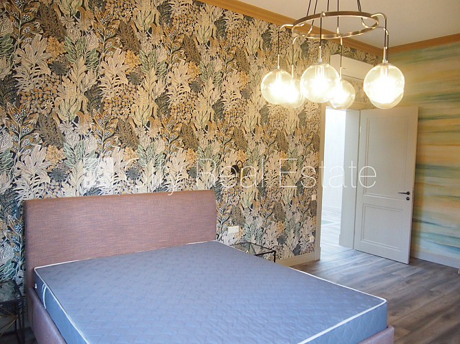 Частный дом, благоустроенный озеленённый двор, гараж на одну машину, терасса, Юрмала - изображение 8