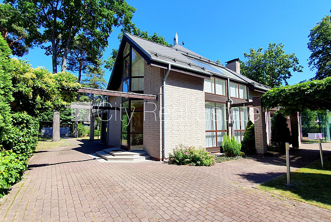 Zeme īpašumā, privātmāja, labiekārtota apzaļumota teritorija 1910 m2, garāža divām Rīga - foto 2