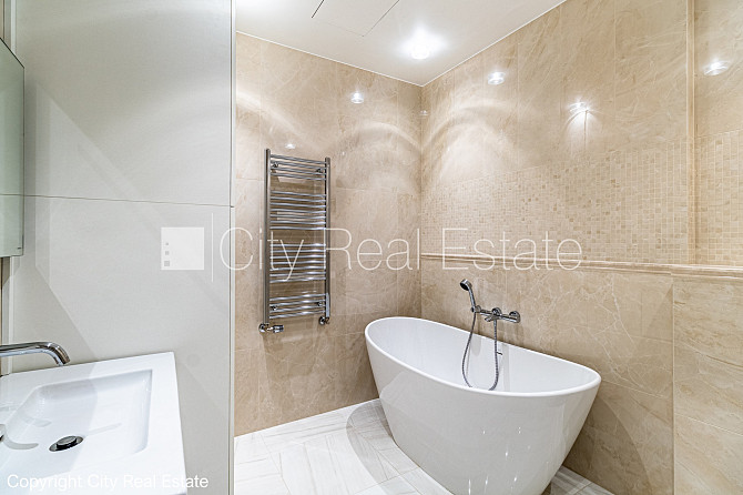 Реновированный дом, закрытый двор, возможность аренды парковки, охраняемая Рига - изображение 9