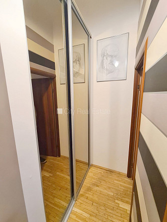 Фасадный дом, реновированный дом, объект охраняет физическая охрана, вход со Рига - изображение 8