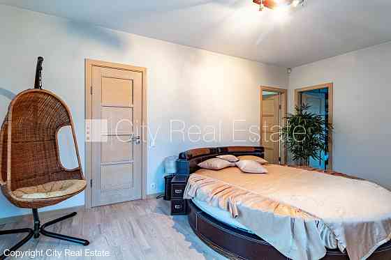 Земля в собственности, частный дом, гостевой дом, покрытие крыши из Рига