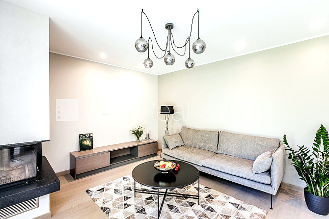 Dvīņu māja, jaunceltne, labiekārtota apzaļumota teritorija, bruģēts piebraucamais ceļš, Rīga - foto 2