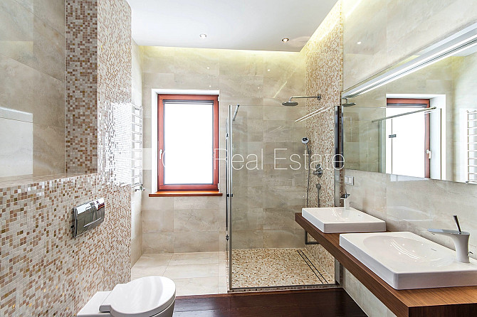 Jaunceltne, zaļā teritorija, garāža divām automašīnām, apzaļumota teritorija ar jaunu Jūrmala - foto 15