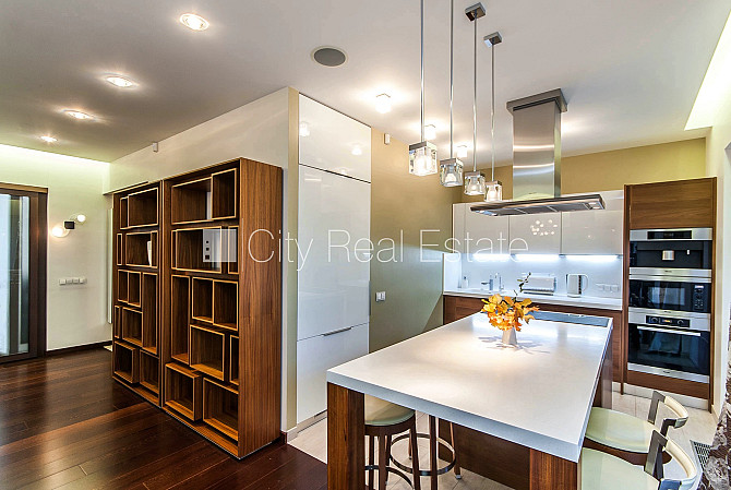 Jaunceltne, zaļā teritorija, garāža divām automašīnām, apzaļumota teritorija ar jaunu Jūrmala - foto 9