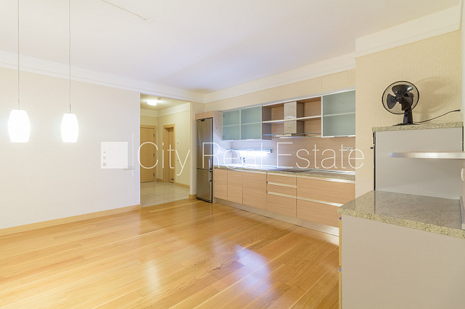 Проект - Panorama Plaza (Панорама Плаза), новостройка, въездные ворота оснащены Рига - изображение 3