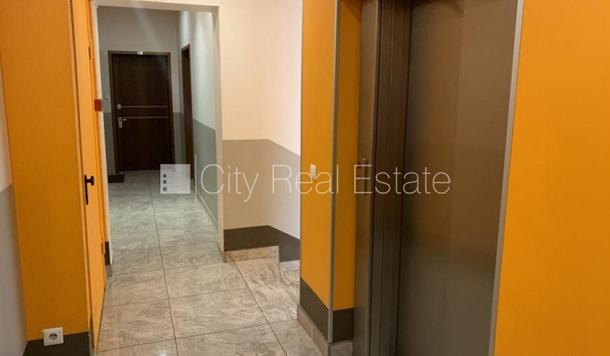 Projekts - Kuģu 26, jaunceltne, apsargāta autostāvvieta, luksuss apartamenti , terase, logi Rīga - foto 6