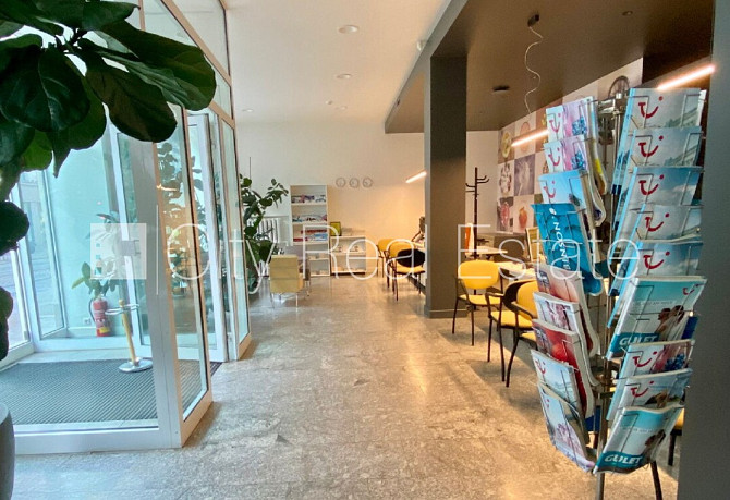 Fasādes māja, renovēta māja, ieeja no ielas, logi vērsti mājas abās pusēs, gaisa Rīga - foto 3