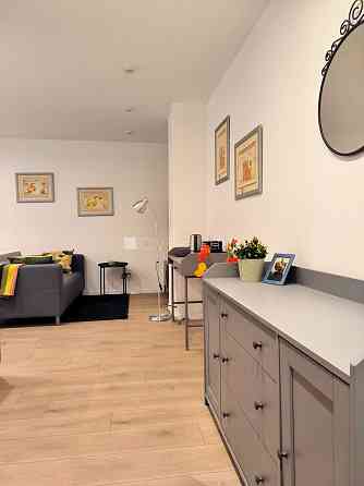 Здание во дворе, закрытый двор, возможность аренды парковки, вход со двора, во Рига