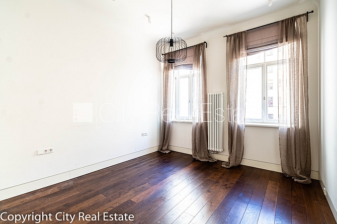 Projekts - J5, fasādes māja, renovēta māja, labiekārtots apzaļumots pagalms, bruģēts Rīga - foto 6