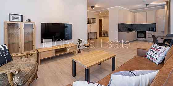 Новостройка, фасадный дом, благоустроенная озеленённая территория, возможность Jūrmala