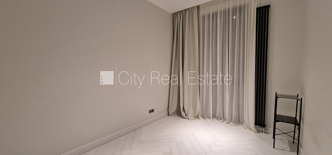 Новостройка, фасадный дом, зеленая территория, благоустроенная озеленённая Юрмала - изображение 20