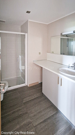 Projekts - Panorama Plaza, jaunceltne, labiekārtota apzaļumota teritorija, iespēja nomāt Rīga - foto 12