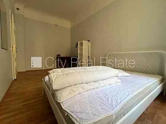 Лифт, окна выходят в обе стороны дома, центральное отопление, раздельный санузел, Rīga