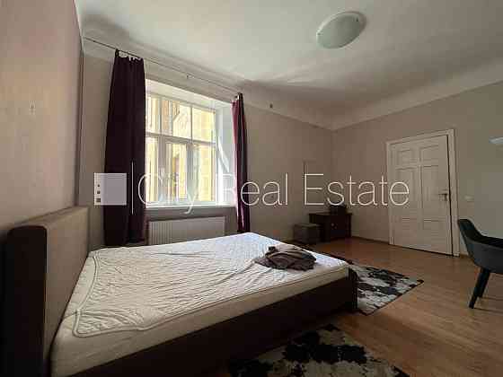 Лифт, окна выходят в обе стороны дома, центральное отопление, раздельный санузел, Rīga