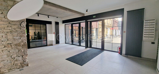 Jaunceltne, pagalma ēka, labiekārtots apzaļumots pagalms, ieeja no ielas, ir lifts, logi vērsti Rīga - foto 3