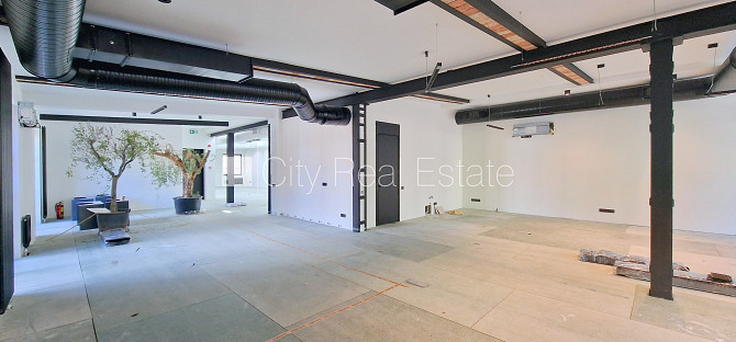 Jaunceltne, pagalma ēka, labiekārtots apzaļumots pagalms, ieeja no ielas, ir lifts, logi vērsti Rīga - foto 12