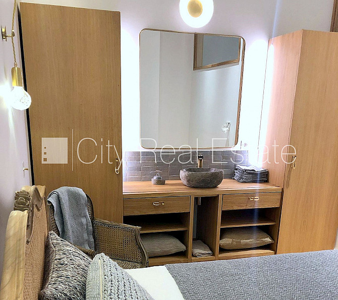 Fasādes māja, renovēta māja, labiekārtota apzaļumota teritorija, iespēja nomāt Rīga - foto 13