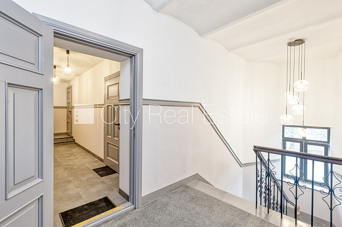 Fasādes māja, renovēta māja, energo efektīva māja, labiekārtota apzaļumota teritorija, Rīga - foto 9