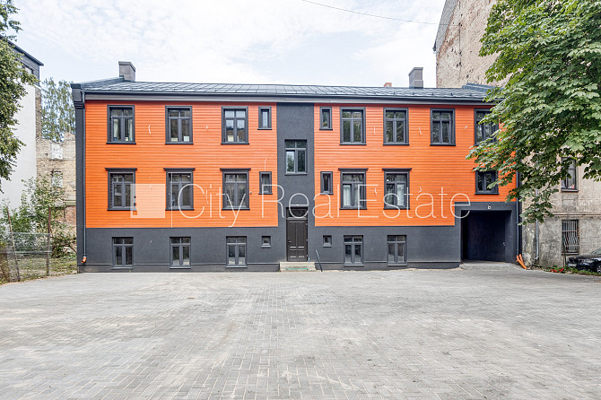 Fasādes māja, renovēta māja, energo efektīva māja, labiekārtota apzaļumota teritorija, Rīga - foto 2