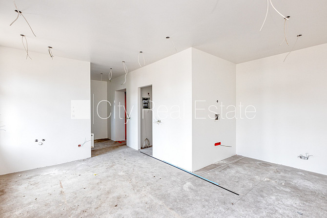 Fasādes māja, renovēta māja, energo efektīva māja, labiekārtota apzaļumota teritorija, Rīga - foto 7