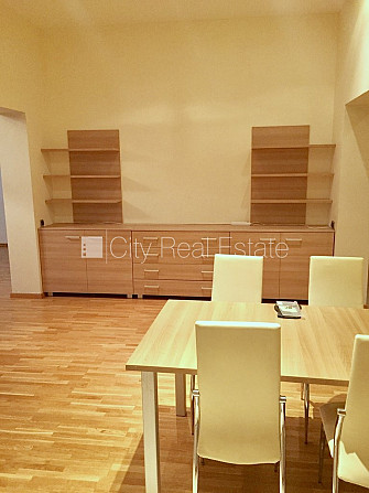 Projekts - Park Side, jaunceltne, fasādes māja, labiekārtots apzaļumots pagalms, slēgts Rīga - foto 5