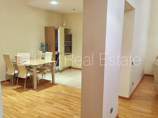 Projekts - Park Side, jaunceltne, fasādes māja, labiekārtots apzaļumots pagalms, slēgts Rīga - foto 14