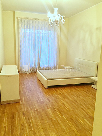 Projekts - Park Side, jaunceltne, fasādes māja, labiekārtots apzaļumots pagalms, slēgts Rīga - foto 1