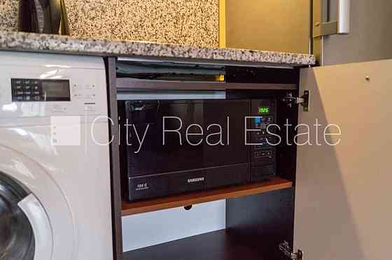 Проект - Aleksandra Čaka 33 (Александра Чака 33), фасадный дом, вход с улицы, лифт, Rīga