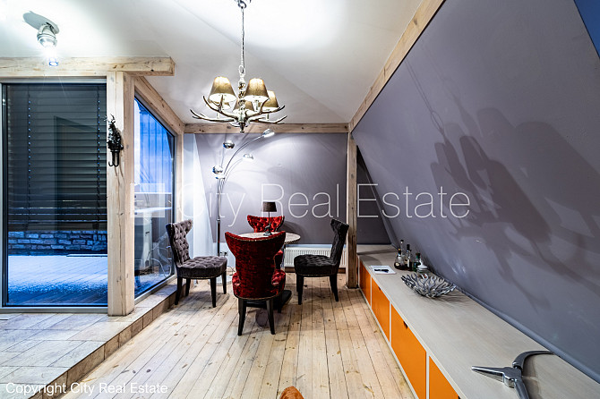 Fasādes māja, renovēta māja, ieeja no ielas, ir lifts, terase, logi vērsti mājas abās Rīga - foto 15