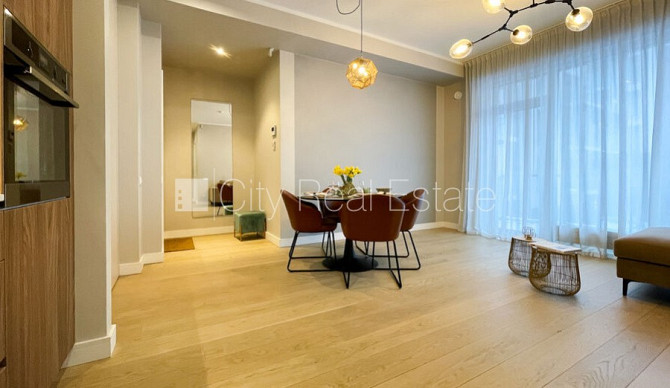 Jaunceltne, labiekārtota apzaļumota teritorija, vieta automašīnai, pazemes autostāvvieta, ir Rīga - foto 10