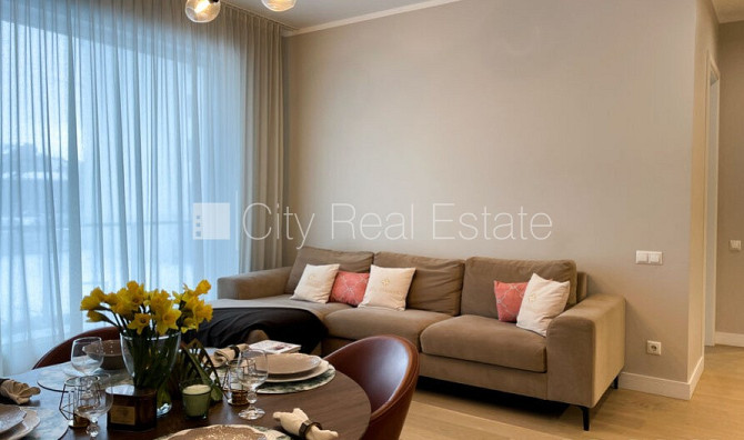 Jaunceltne, labiekārtota apzaļumota teritorija, vieta automašīnai, pazemes autostāvvieta, ir Rīga - foto 3